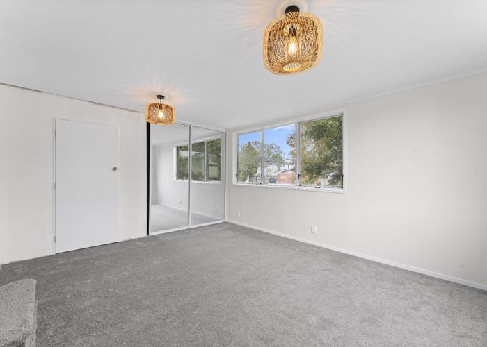  at 30 Becker Drive, Weymouth, Manukau City, Auckland