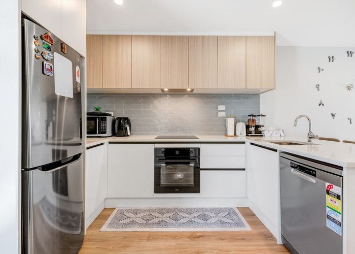  at 18 Hinonga Loop, Millwater, Rodney, Auckland