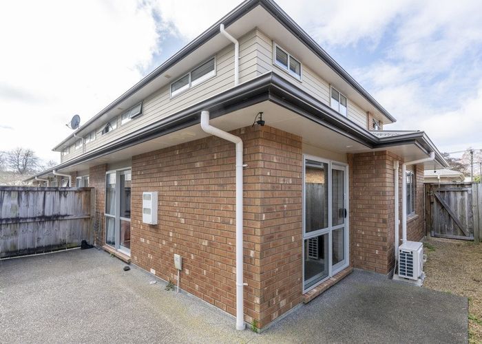  at 4/9 Greensboro Street, Hamilton East, Hamilton, Waikato