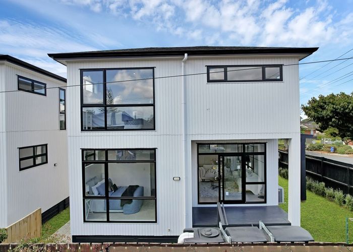  at 14E YORK ROAD, Papatoetoe, Manukau City, Auckland