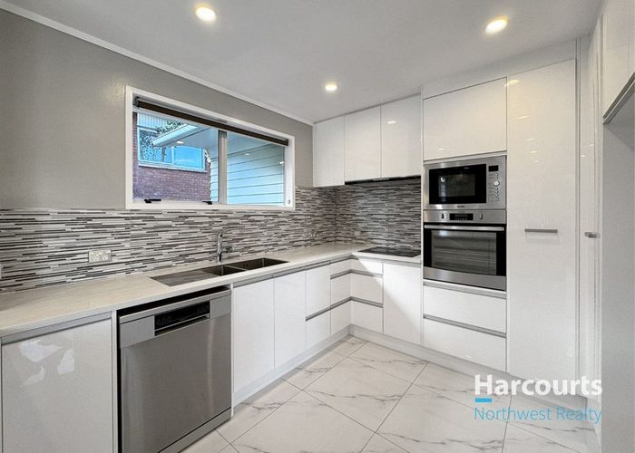  at 50 Rehia Road, Massey, Waitakere City, Auckland