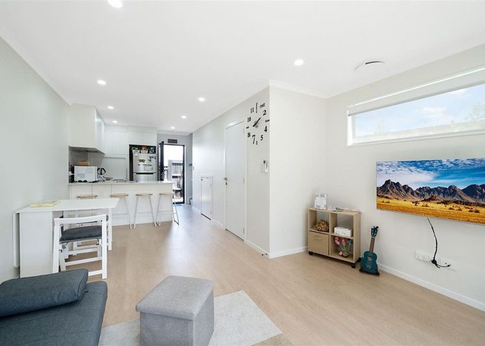  at 105 Waimumu Road, Massey, Waitakere City, Auckland