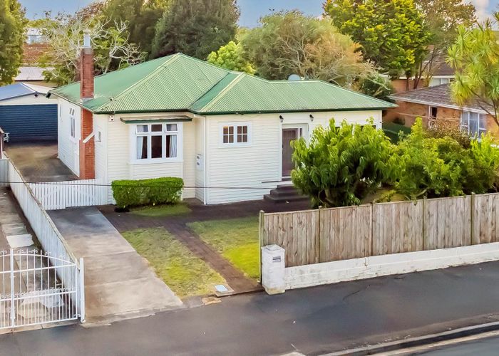  at 222 St George Street, Papatoetoe, Manukau City, Auckland