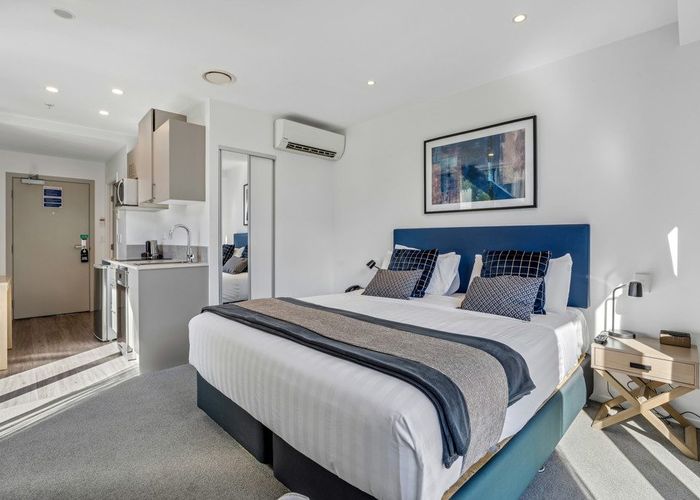  at 324 (Door 325), 18-24 Frankton Road, Town Centre, Queenstown-Lakes, Otago