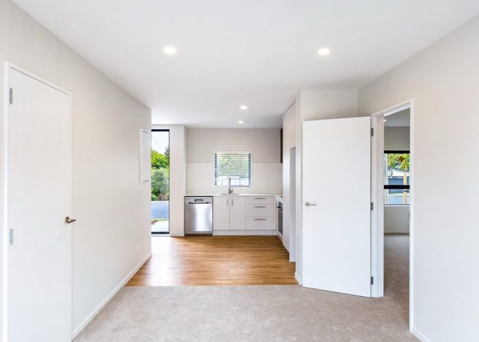  at 22 Lancaster Road, Beach Haven, North Shore City, Auckland