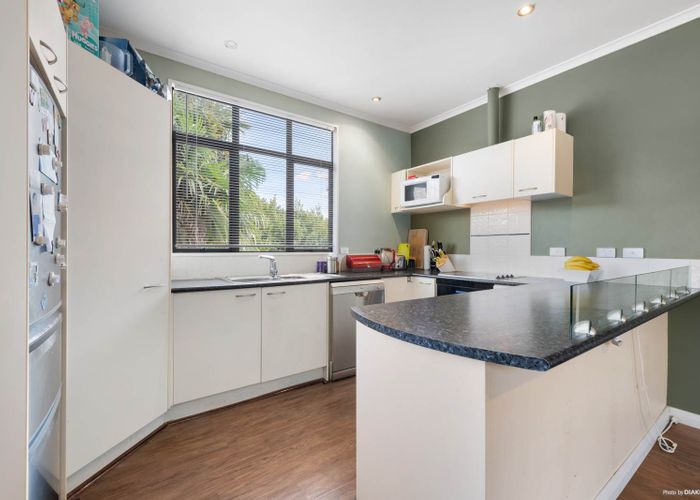  at 2 Arlose Place, Westgate, Auckland