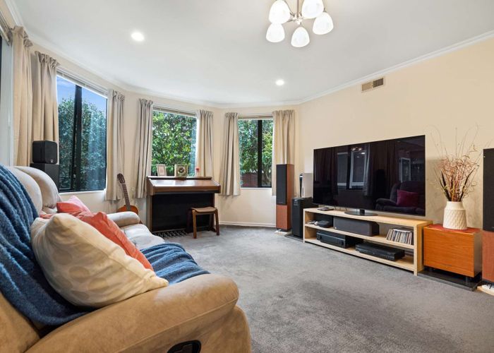 at 71 Nielsen Gardens, Rototuna, Hamilton, Waikato