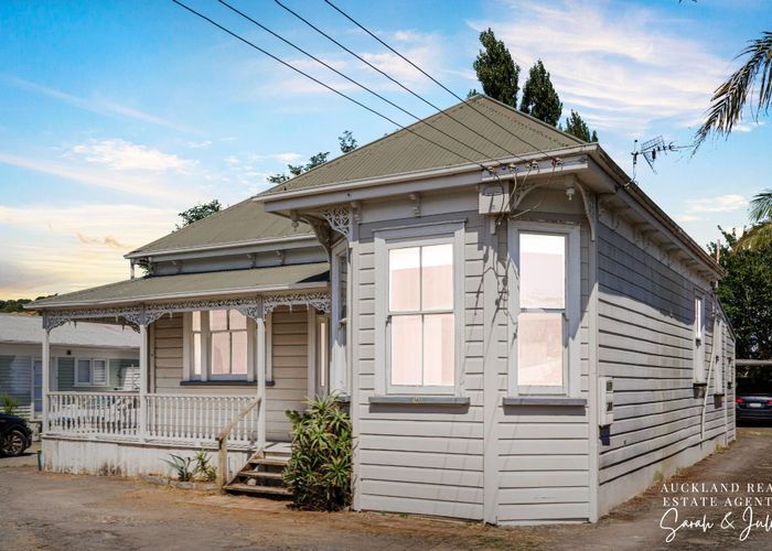  at 1A-1C/1122 New North Road, Mount Albert, Auckland