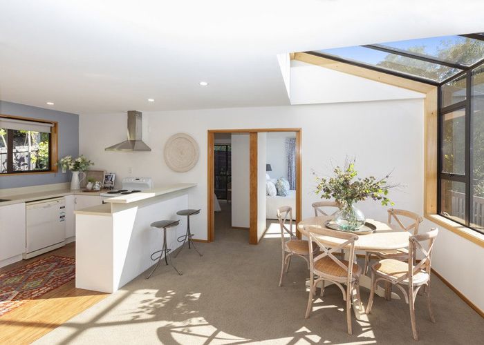 at 1/127 Moncks Spur Road, Redcliffs, Christchurch