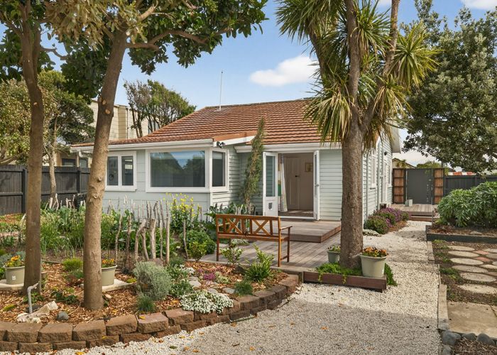  at 35 Pacific Road, North New Brighton, Christchurch City, Canterbury