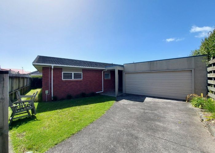  at 15 Doone Street, Lynmouth, New Plymouth, Taranaki