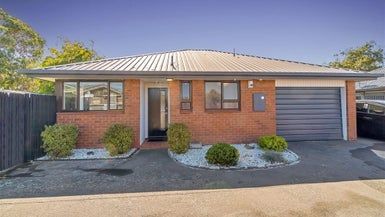  at 1/32 England Street, Phillipstown, Christchurch