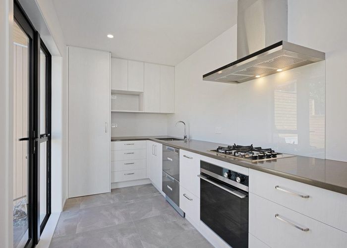  at 50 Red Beech Avenue, Woodridge, Wellington