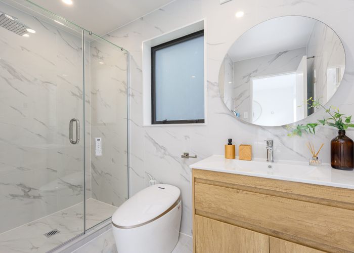  at Lot 8/6 Woodhouse Place, West Harbour, Waitakere City, Auckland