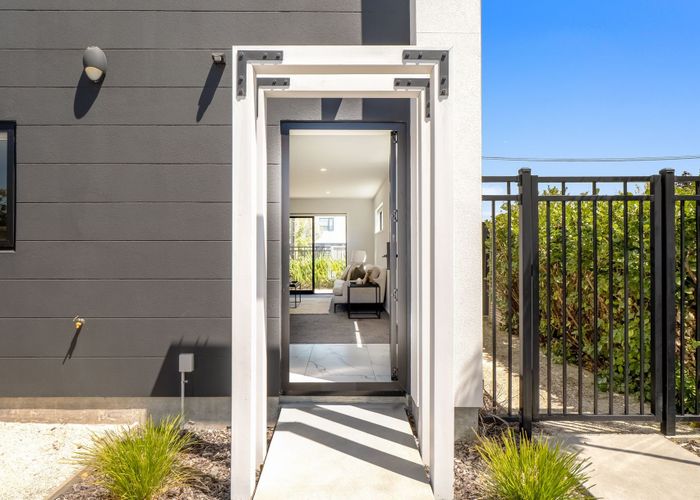  at 1/550 Barbadoes Street, Edgeware, Christchurch City, Canterbury