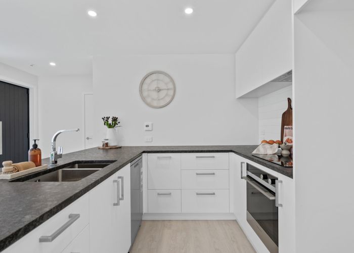  at 329 Layard Street, Waverley, Invercargill