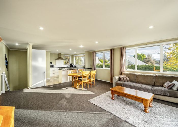  at 75B James Cook Drive, Welcome Bay, Tauranga, Bay Of Plenty