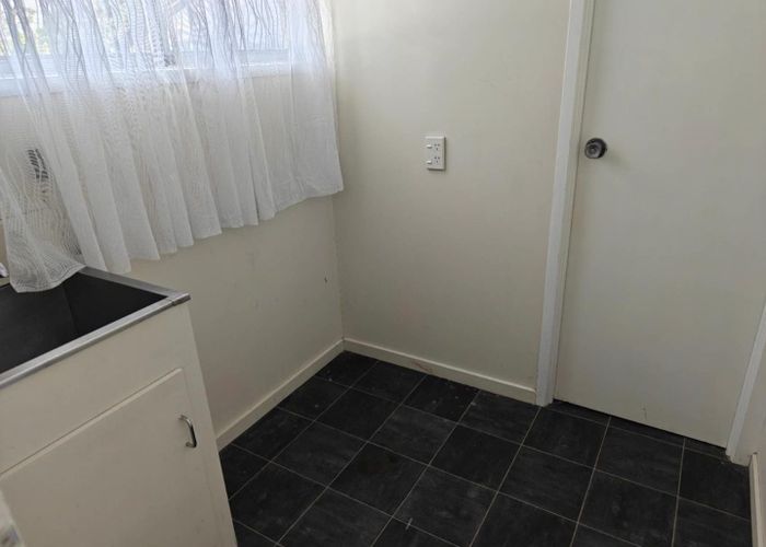  at 2/95 Olsen Avenue, Hillsborough, Auckland City, Auckland