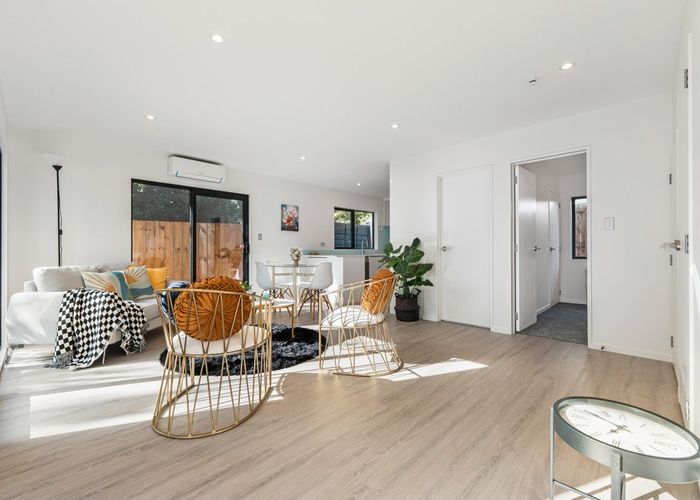  at 6/15 Renata Crescent, Te Atatu Peninsula, Waitakere City, Auckland