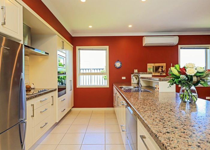  at 4 Pukaki Place, Poraiti, Napier