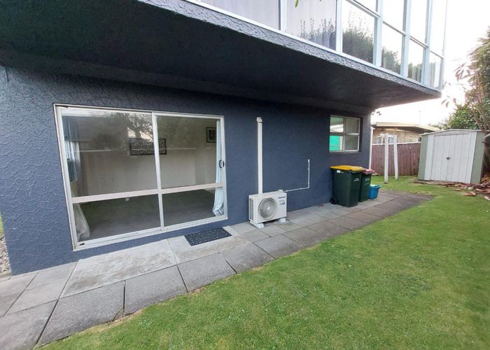  at 1/58 Paynters  Avenue, Strandon, New Plymouth, Taranaki