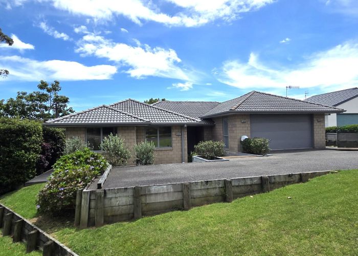  at 1 Meadowviews Drive, Welcome Bay, Tauranga