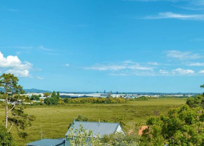  at 18/38 Fairlands Avenue, Waterview, Auckland City, Auckland