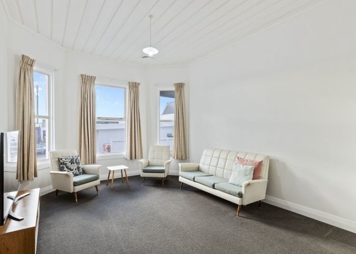  at 210 Courtenay Street, New Plymouth, New Plymouth