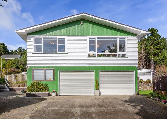  at 64 Ernest Street, Ranui, Porirua