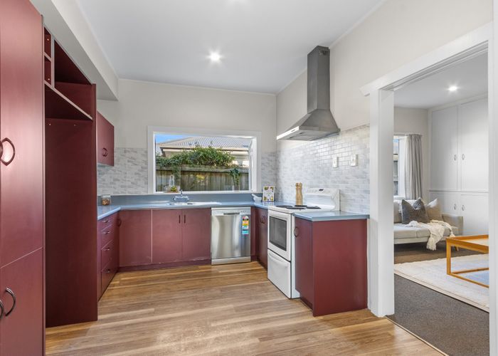  at 16 Wainoni Road, Wainoni, Christchurch City, Canterbury