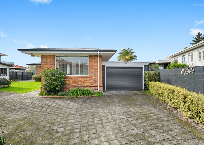  at 44 Beerescourt Road, Beerescourt, Hamilton
