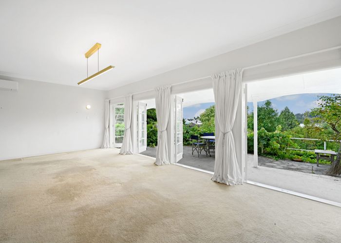  at 112 Lake Crescent, Hamilton Lake, Hamilton, Waikato