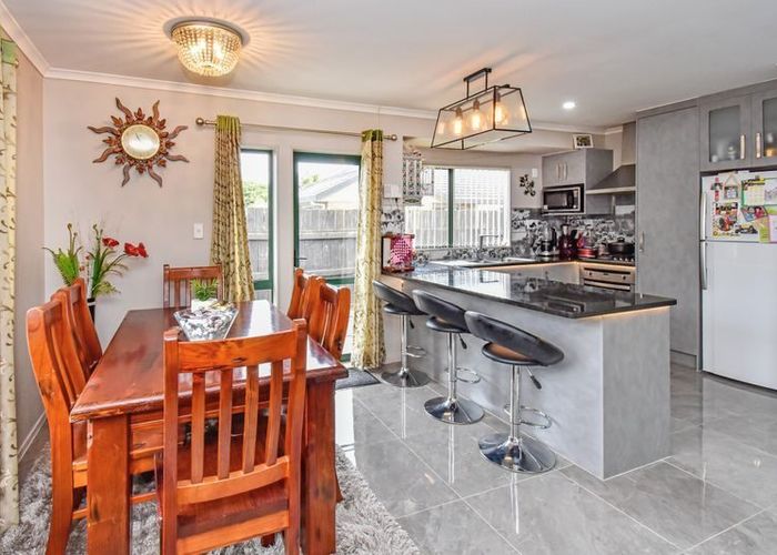  at 7 Portrush lane, Takanini, Papakura, Auckland