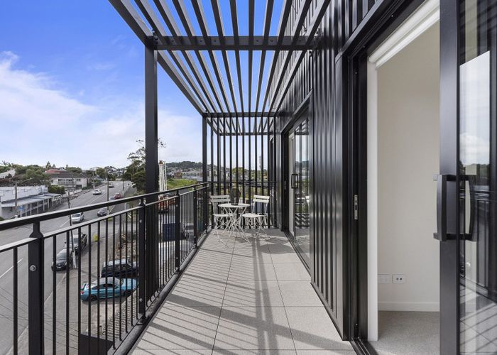  at 30 Rosebank Road, Avondale, Auckland City, Auckland