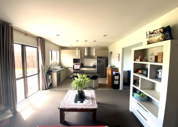  at 27 Te Ironui Place, Huntington, Hamilton, Waikato