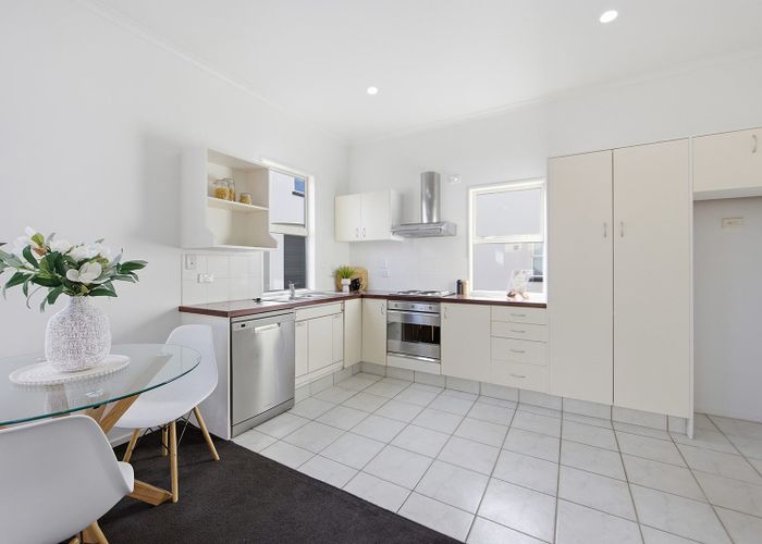  at 9B Crohane Place, Addington, Christchurch City, Canterbury
