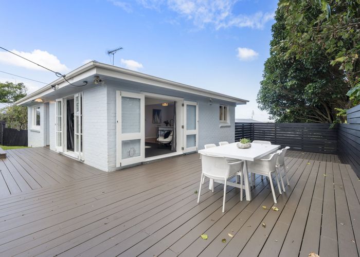  at 1A Smith Crescent, Onehunga, Auckland