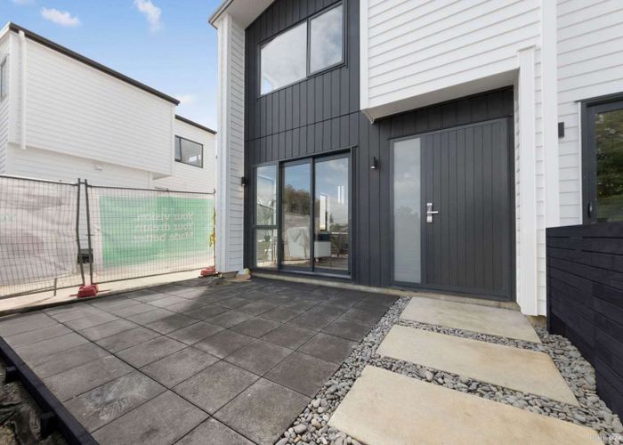  at 17E Stanniland Street, Sunnyhills, Manukau City, Auckland