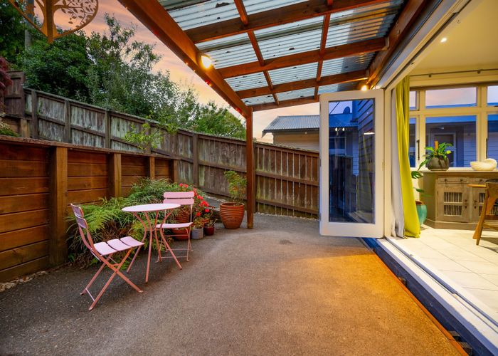  at 8 Renwick Place, Nelson South, Nelson