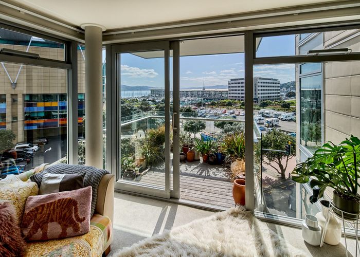  at 4E/82 Cable Street, Te Aro, Wellington, Wellington