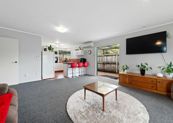  at 21 Capricorn Place, Kawaha Point, Rotorua, Bay Of Plenty