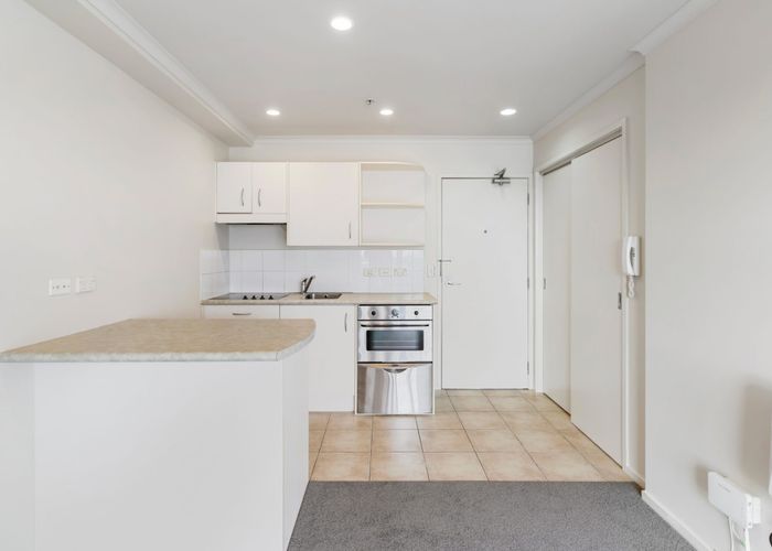  at 7B/18 Ronwood Avenue, Manukau, Manukau City, Auckland