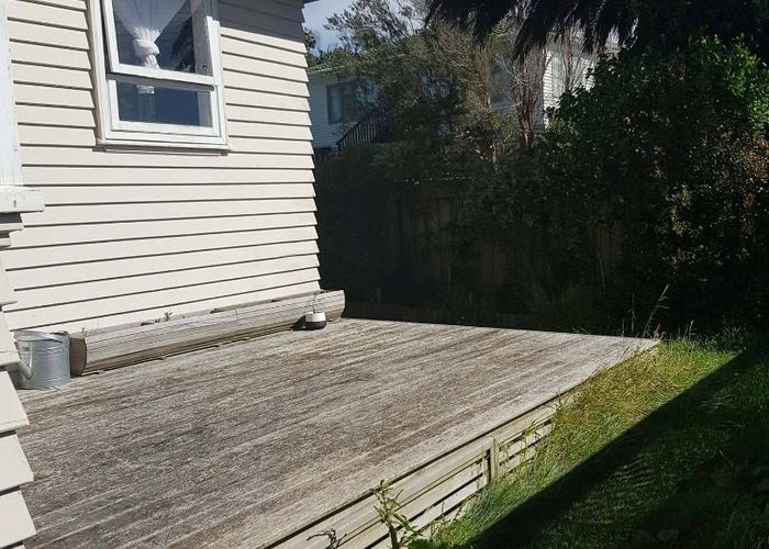  at 15 Lyndfield Lane, Newlands, Wellington, Wellington