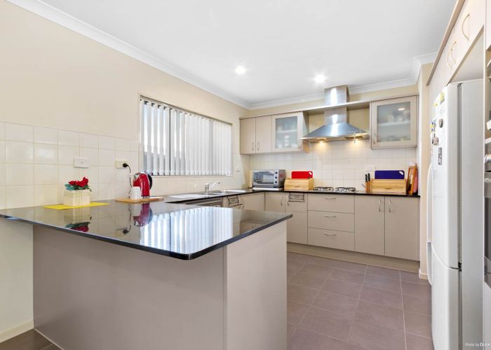  at 21 Mitchell Street, Blockhouse Bay, Auckland
