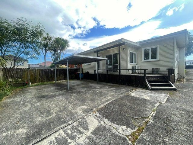  at 1598 Great North Road, Waterview, Auckland City, Auckland