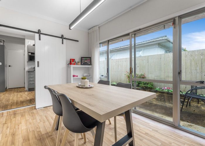  at 1/2 Edwards Avenue, Henderson, Auckland