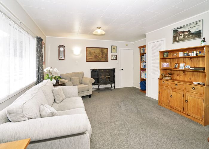  at 391B Peachgrove Road, Fairfield, Hamilton