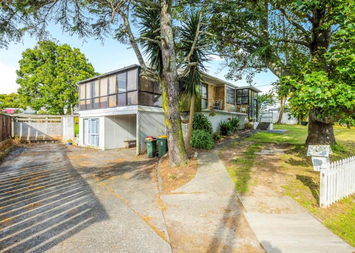  at 38 Pah Road, Papatoetoe, Auckland