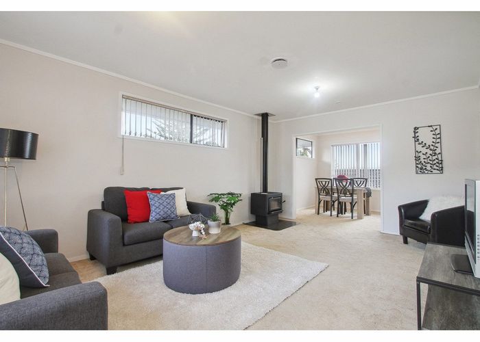  at 1/78 Bentley Avenue, Glenfield, North Shore City, Auckland