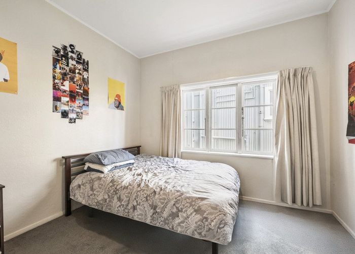  at 26 Tinakori Road, Thorndon, Wellington